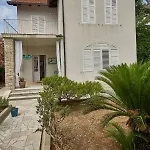 Dundo Apartmán *